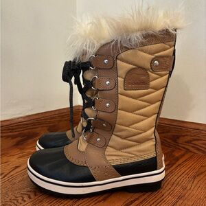 Sorel Girls Tofino II Pac Boots - Waterproof, Insulated Size 1